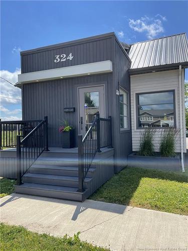 324 Champlain St, Dieppe, NB 