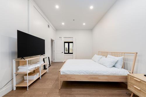 Chambre à coucher principale - 2-131 Rue Du Port, Montréal (Ville-Marie), QC - Indoor Photo Showing Bedroom