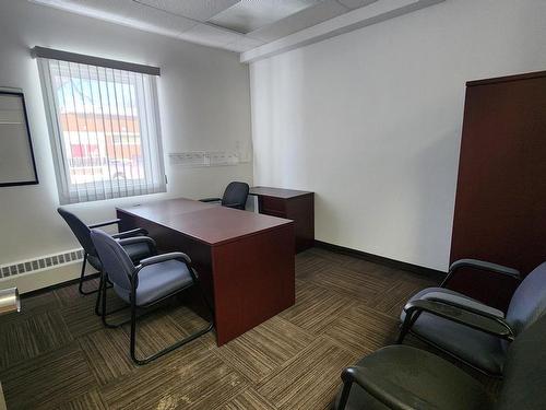 Office - 3-288 Rue St-Joseph, La Tuque, QC - Indoor Photo Showing Office