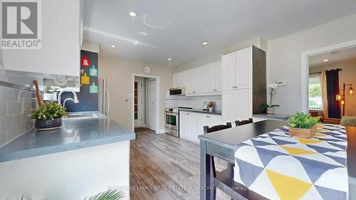 1924 Balsam Avenue, Mississauga, ON - Indoor Photo Showing Dining Room