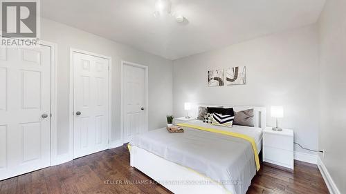 1924 Balsam Avenue, Mississauga, ON - Indoor Photo Showing Bedroom