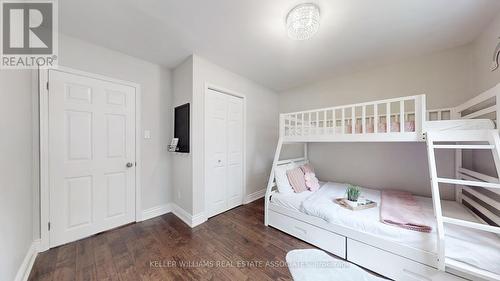 1924 Balsam Avenue, Mississauga, ON - Indoor Photo Showing Bedroom