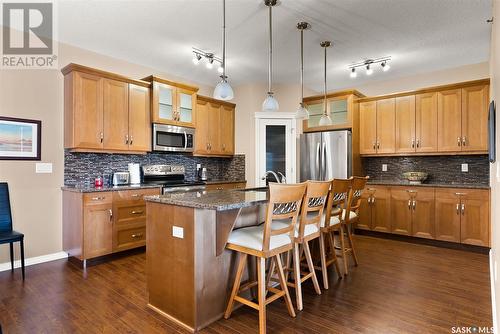 205 4721 Mctavish Street, Regina, SK - Indoor Photo Showing Kitchen With Stainless Steel Kitchen With Upgraded Kitchen