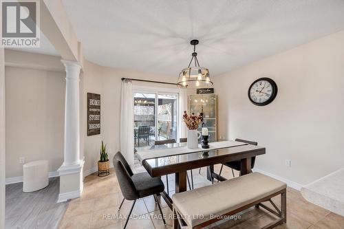 2086 Westwick Walk, London, ON - Indoor Photo Showing Dining Room