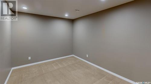 101 4100 Sandhill Crescent, Regina, SK - Indoor Photo Showing Other Room