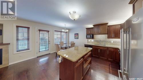 101 4100 Sandhill Crescent, Regina, SK - Indoor Photo Showing Kitchen