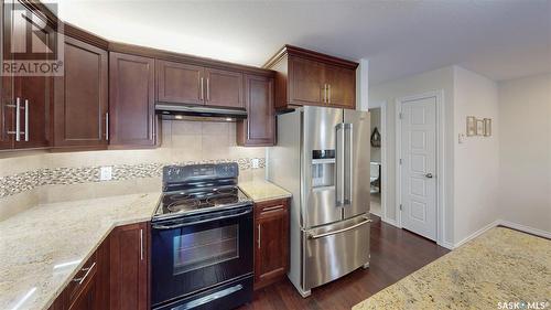 101 4100 Sandhill Crescent, Regina, SK - Indoor Photo Showing Kitchen