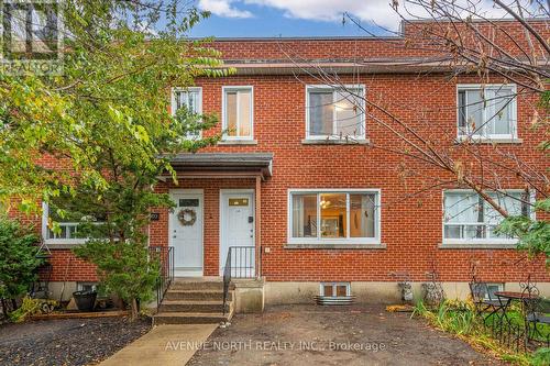 1202 Summerville Avenue, Ottawa, ON - Outdoor