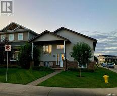 102 West Hampton BOULEVARD  Saskatoon, SK S7R 0B8