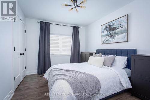 2204 Shardawn Mews, Mississauga, ON - Indoor Photo Showing Bedroom