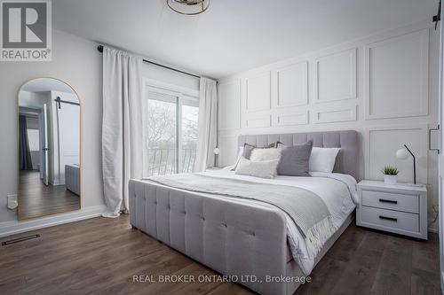 2204 Shardawn Mews, Mississauga, ON - Indoor Photo Showing Bedroom