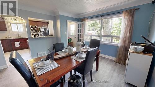 18 Connaught Avenue, London, ON - Indoor Photo Showing Dining Room