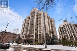 304 - 90 CHARLTON AVENUE W  Hamilton, ON L8P 0B4