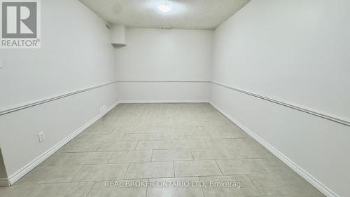 457 Wilkins Street, London, ON - Indoor Photo Showing Other Room