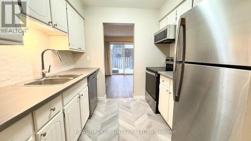 457 Wilkins Street, London, ON - Indoor Photo Showing Kitchen With Double Sink