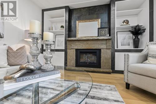 883 Westbury Place, London, ON - Indoor Photo Showing Living Room With Fireplace