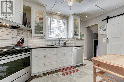 217 Vancouver Street, London, ON - Indoor Photo Showing Kitchen