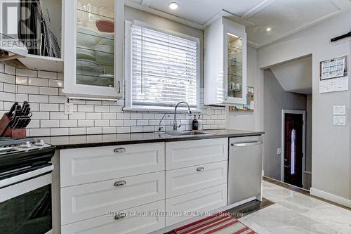 217 Vancouver Street, London, ON - Indoor Photo Showing Kitchen