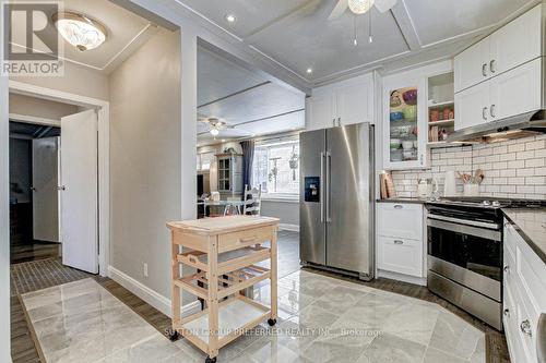 217 Vancouver Street, London, ON - Indoor Photo Showing Kitchen