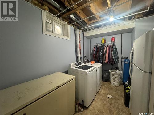 7158 Blakeney Drive, Regina, SK - Indoor Photo Showing Laundry Room