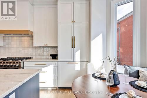 66 Barton Street, Ottawa, ON - Indoor Photo Showing Kitchen With Upgraded Kitchen