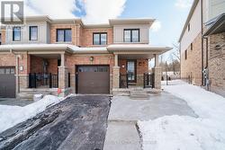 142 CRAFTER CRESCENT  Hamilton, ON L8J 0H8