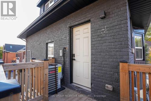 88 Tisdale Street S, Hamilton, ON - Outdoor With Exterior