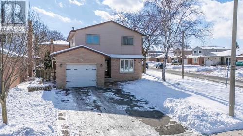 74 Huckleberry Place, Hamilton, ON - Outdoor With Facade