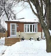 122 EAST 45TH STREET  Hamilton, ON L8T 3K1