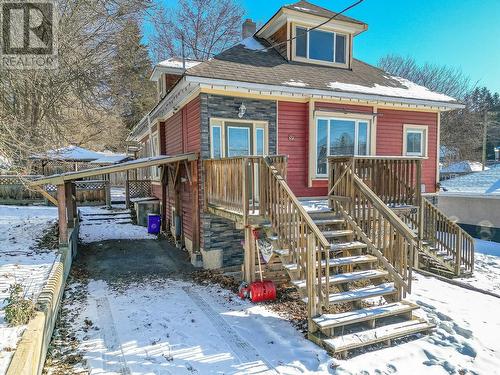 80 6 Street Ne, Salmon Arm, BC - Outdoor