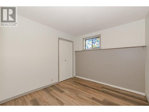 80 6 Street Ne, Salmon Arm, BC - Indoor Photo Showing Other Room