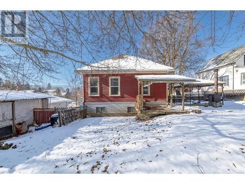 80 6 Street Ne, Salmon Arm, BC - Outdoor