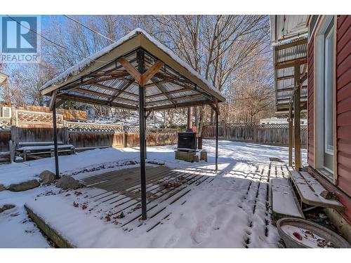 80 6 Street Ne, Salmon Arm, BC - Outdoor