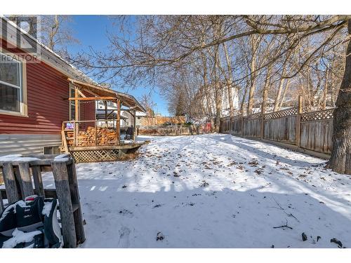 80 6 Street Ne, Salmon Arm, BC - Outdoor