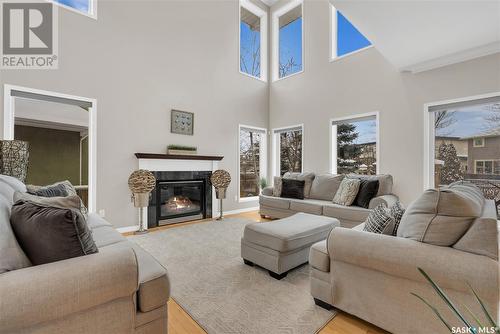 306 Wright Court, Saskatoon, SK - Indoor Photo Showing Living Room With Fireplace