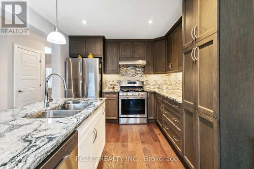 6 Hayes Street, London, ON - Indoor Photo Showing Kitchen With Double Sink With Upgraded Kitchen