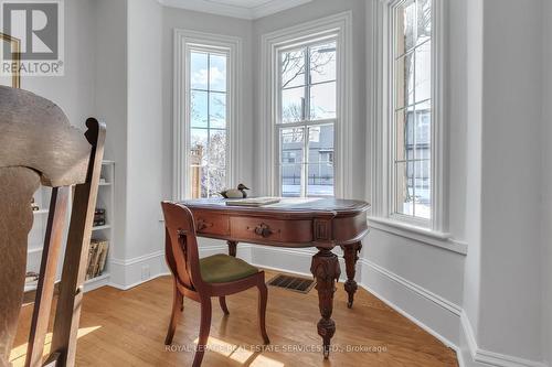 8 Duff Street, Hamilton, ON - Indoor Photo Showing Other Room