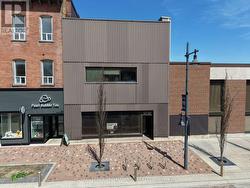 299 FRONT STREET  Belleville (Belleville Ward), ON K9N 2Z9