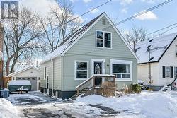 257 EAST 26TH STREET  Hamilton, ON L8V 3C9