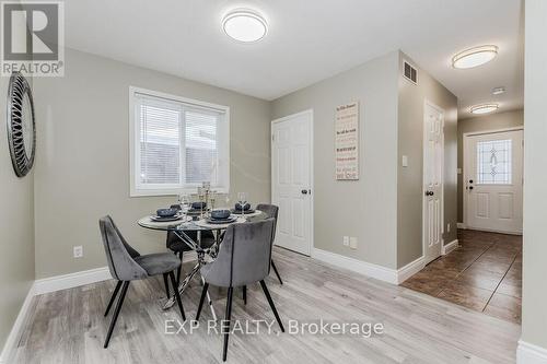 66 Karen Walk, Waterloo, ON - Indoor Photo Showing Dining Room