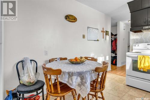 98 Trudelle Crescent, Regina, SK - Indoor Photo Showing Dining Room