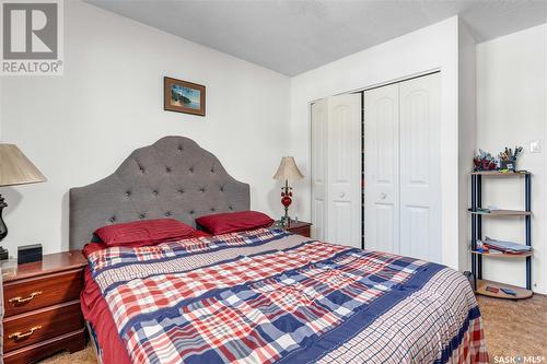 98 Trudelle Crescent, Regina, SK - Indoor Photo Showing Bedroom