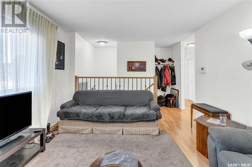 98 Trudelle Crescent, Regina, SK - Indoor Photo Showing Living Room