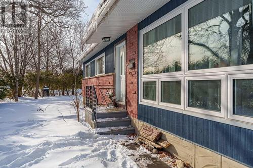 935 Goren Avenue, Ottawa, ON - Outdoor With Exterior