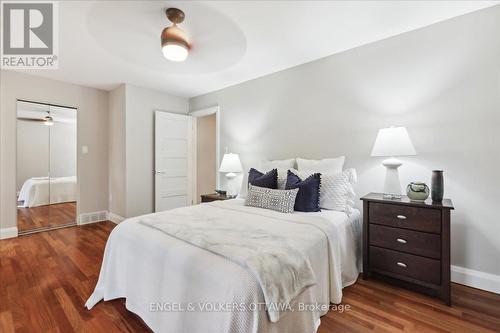 2282 Bowman Road, Ottawa, ON - Indoor Photo Showing Bedroom