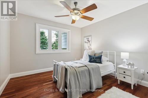 2282 Bowman Road, Ottawa, ON - Indoor Photo Showing Bedroom