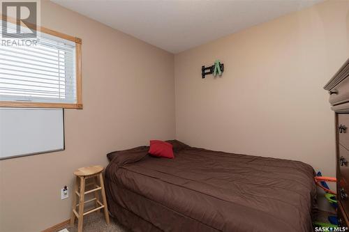 223 Beerling Crescent, Saskatoon, SK - Indoor Photo Showing Bedroom