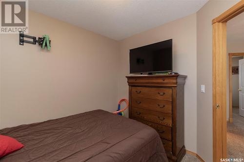 223 Beerling Crescent, Saskatoon, SK - Indoor Photo Showing Bedroom