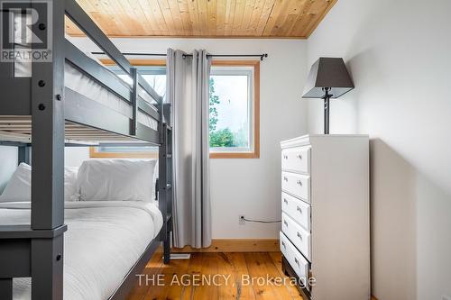 159 Settlers Way, Blue Mountains (Blue Mountain Resort Area), ON - Indoor Photo Showing Bedroom