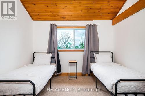 159 Settlers Way, Blue Mountains (Blue Mountain Resort Area), ON - Indoor Photo Showing Bedroom